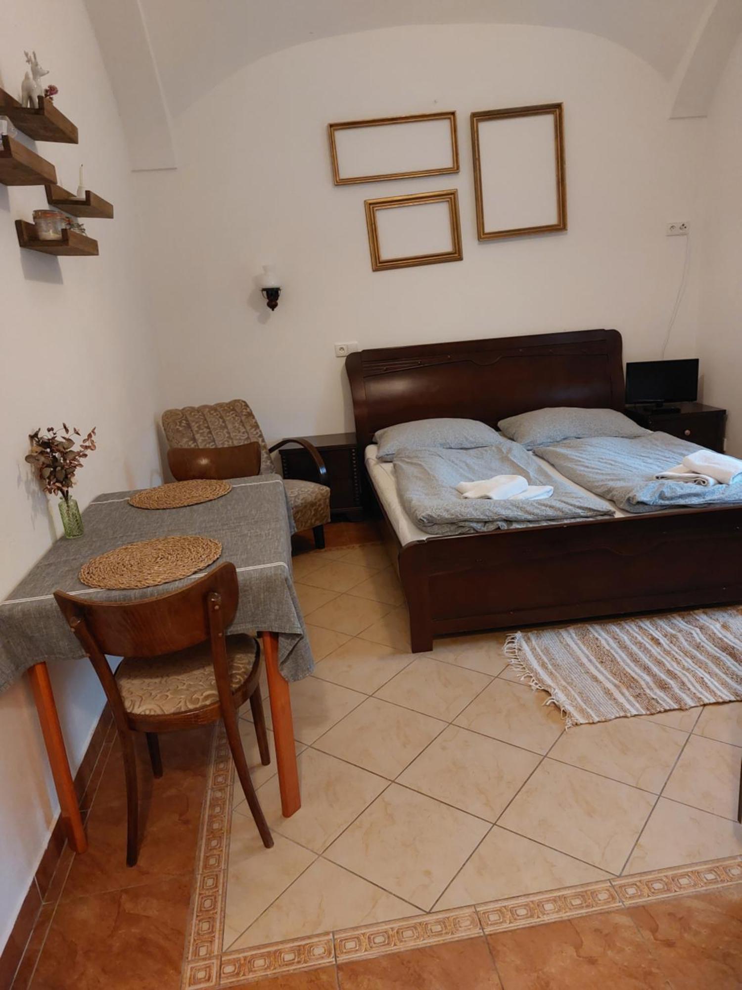 Dvur U Kaplicky Apartamento Žďár nad Sázavou Exterior foto