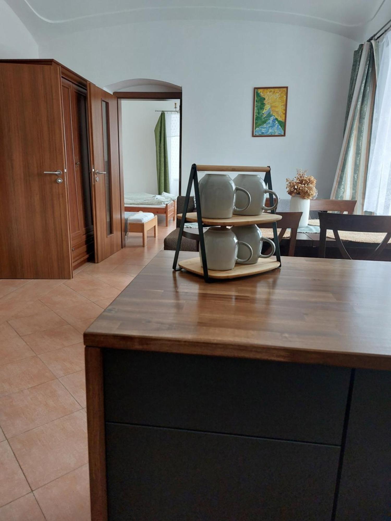 Dvur U Kaplicky Apartamento Žďár nad Sázavou Exterior foto
