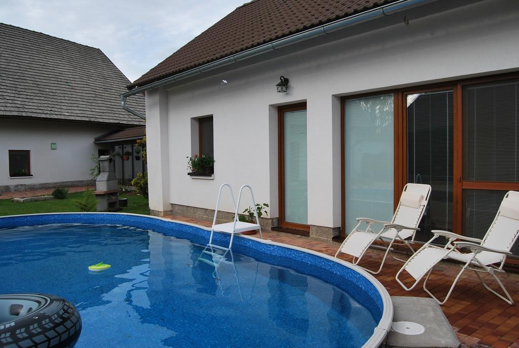Dvur U Kaplicky Apartamento Žďár nad Sázavou Exterior foto