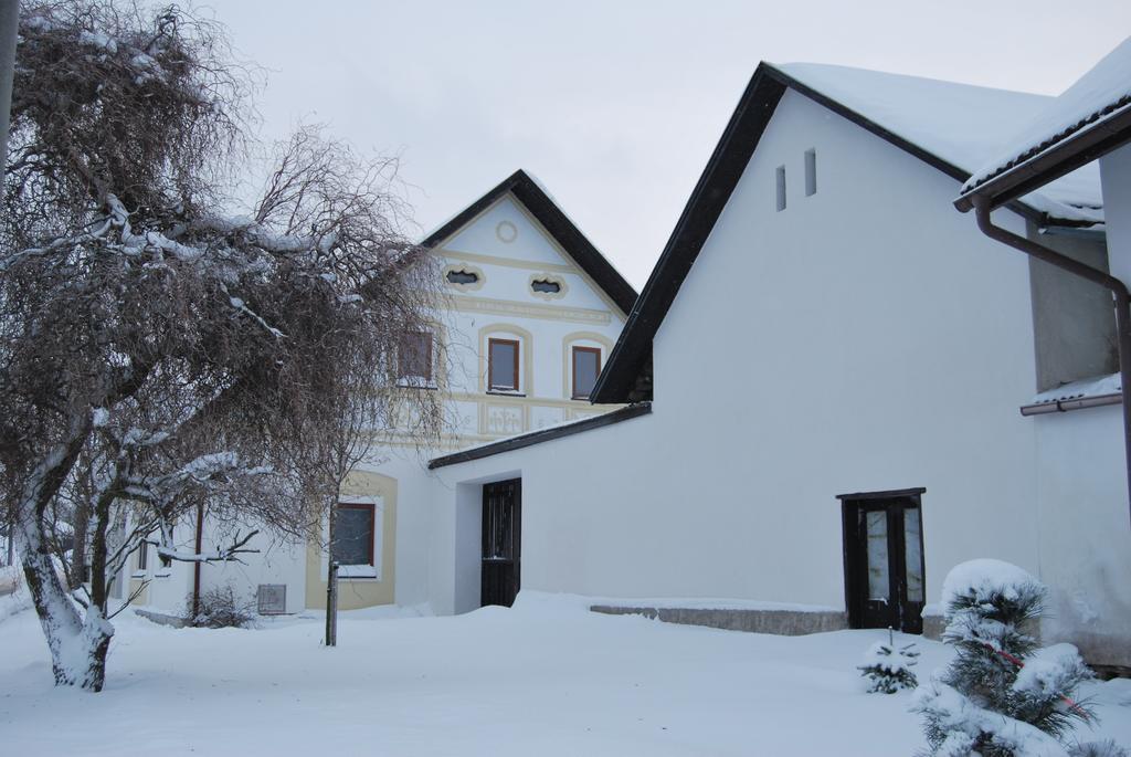 Dvur U Kaplicky Apartamento Žďár nad Sázavou Exterior foto